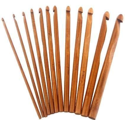 N008 - Set med 12 st. virknålar i finaste bambu multifärg one size