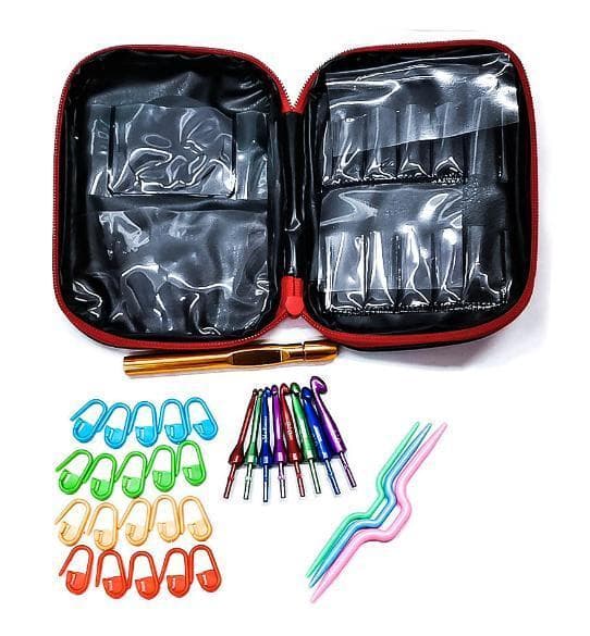N130 - Set med 8 st. utbytbara virknålar plus annat multifärg one size