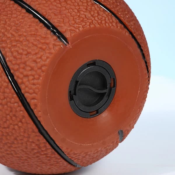 【2F】Gaver Traditionel basketball sparegris, Cool sparegris (Dimensioner: 15,5 cm x 15,5 cm)