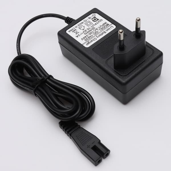 [2F]Laturi Pool Blaster Catfish Li 20050CL 8.4V