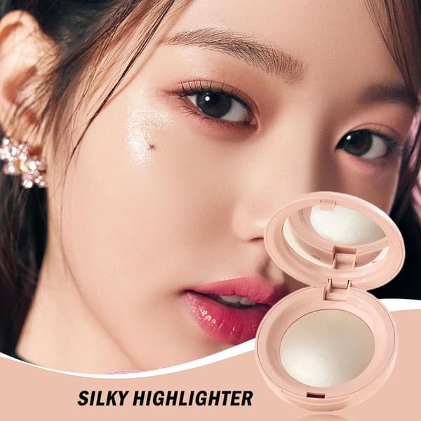 Rare Beauty by Selena Gomez Positive Lights Silky Touch-Highlighter -EXHILARATE—2f Mesmerize