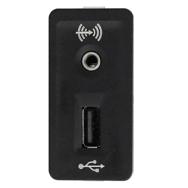 [2F]Golf 7 MK7 USB+AUX Gränssnittspluggadapter Kit CarPlay Switch 5Q0035726E 5G0035222E