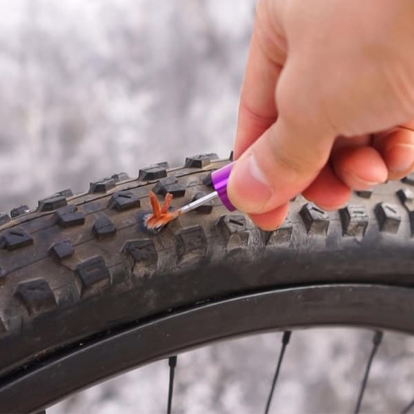 MTB Slangeløse Dekk i Aluminiumslegering Fiks Punktering Raskt Bærbart Dekkpluggsett A