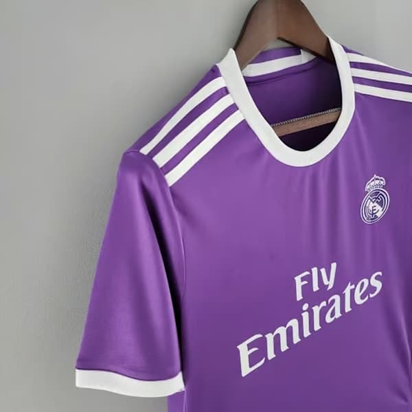 REAL MADRID 2016 - 2017 UDEBANE Retro Fodboldtrøje MM