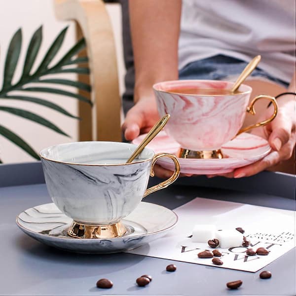 Marmor Keramik Kopp och Fat Set Kamelia Mönstrad Benporslin Kaffemugg Tekopp Guld Kant med Kaffekopp, 200ml (Rosa)