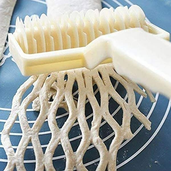 Pizzamaskin, pizzadegrulle, gallerrulle, äggpajerulle, fondantform, pizzaskalsrulle