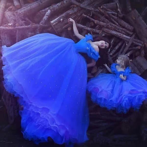 Blå prinsessdräkt - FINDPITAYA - V-ringad - Halloween/jul Cosplay - Ålder 3-14