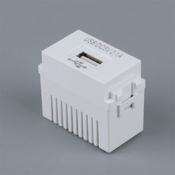 USB-strømforsyningsmodul 220V 5V transformer switch-adapter hvid