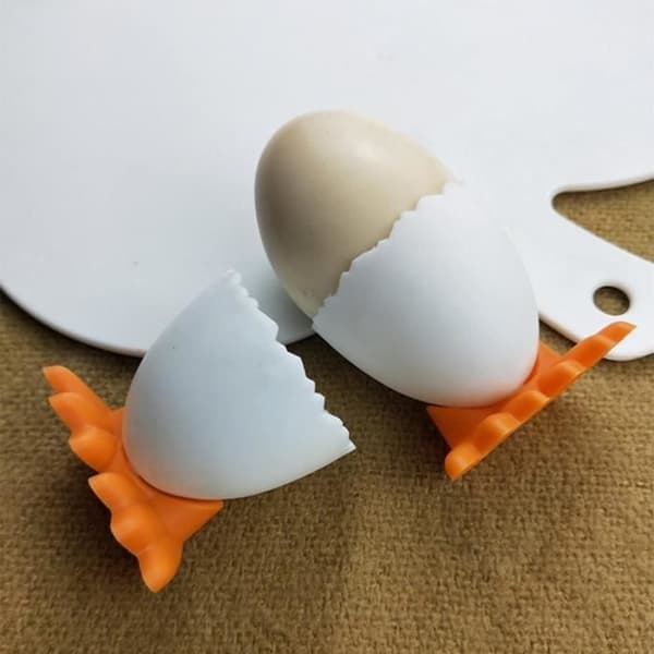 Äggkoppar - 6 st vita äggkoppar - Äggöppnare ingår - Kreativ design - För vuxna