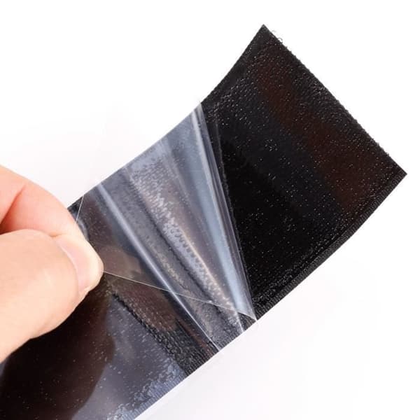 Sort selvklæbende burrebånd, nylon, 1m x 50mm