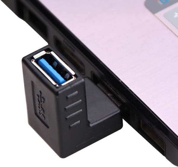 *USB 3.0 -sovitin 90 astetta uros-naaras pystysuora ylös alas kulma C*