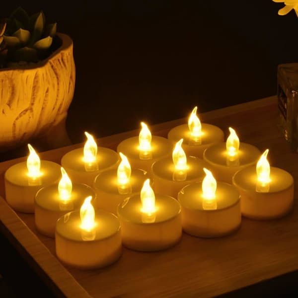 24 LED telys - stablet flammeløse, for fester og årlige feiringer.
