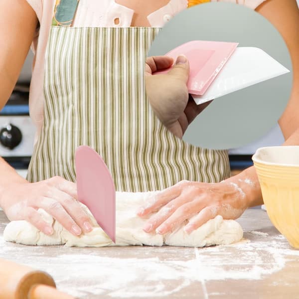 Sett med 2 deigskrapere, bollskraper, plastdeig, brødskraper, kjøkkenredskaper til baking (rosa + hvit)