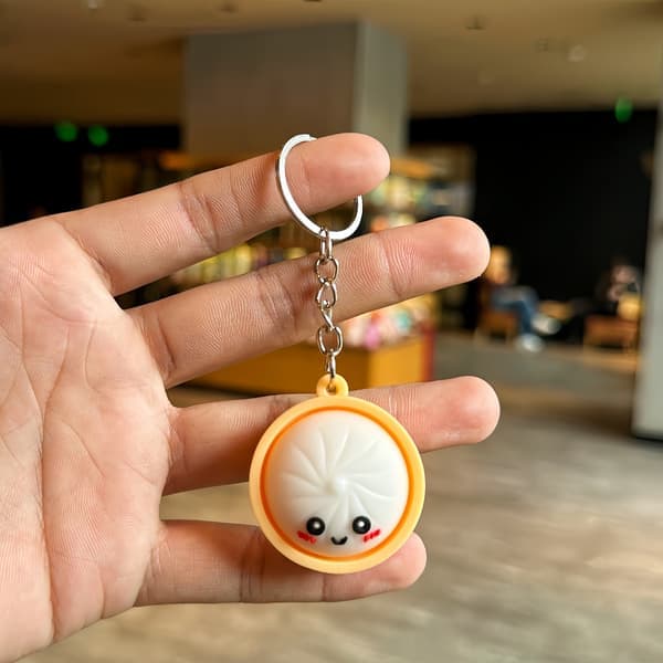 dumpling squishy nyckelring, kläm nyckelring, dumpling fidget leksaker, rolig nyckelring för ångest och stressreducering vit