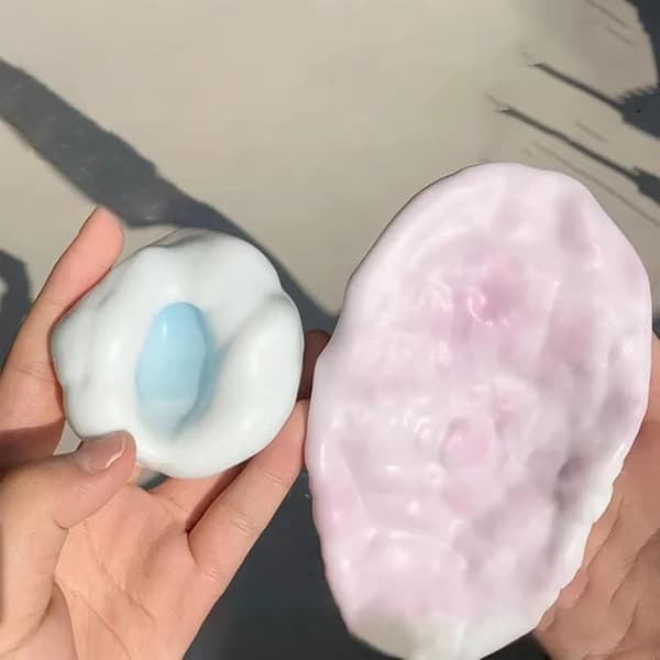 Sensorisk stressboll – 6 cm druvformad klämboll för barn och vuxna – Rosa