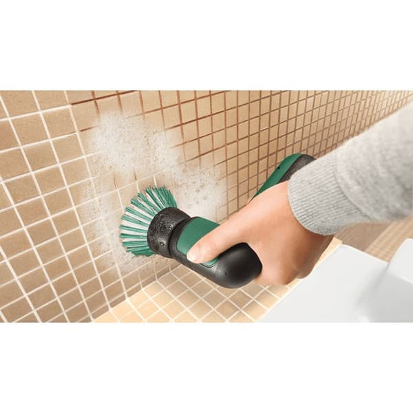 Bosch UniversalBrush akkupuhdistusharja (sisäänrakennettu akku, 4 puhdistustarviketta)