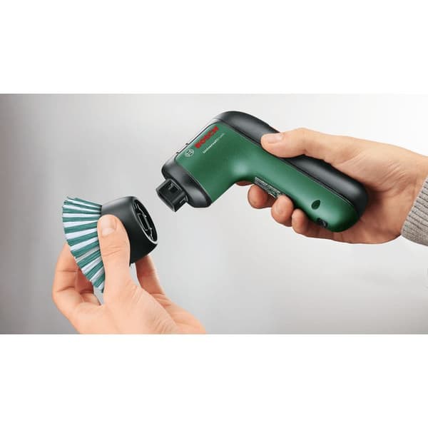 Bosch UniversalBrush akkupuhdistusharja (sisäänrakennettu akku, 4 puhdistustarviketta)