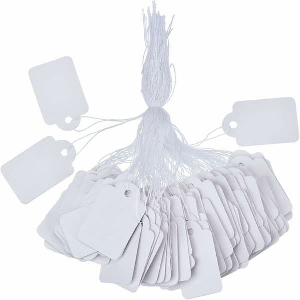 Pakke med 500 (3x4,8 cm) hvite merkelapper, prislapper, utstillingslapper med snor