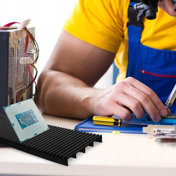 Antistatisk ESD-Bricka för Skruvar 3.5-4Mm – 150 Hål | ABS Material | för PCB-Förvaring