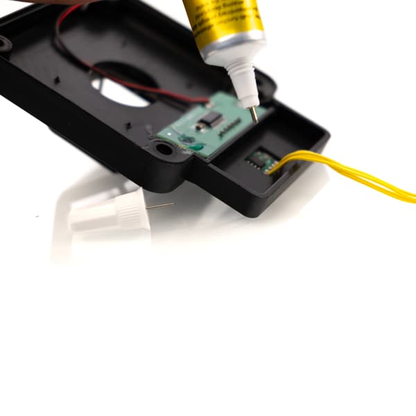 Universallim E-8000 15ml – Præcis Applikator | Stærk Binding | Til Elektronik, Smykker, Modellering