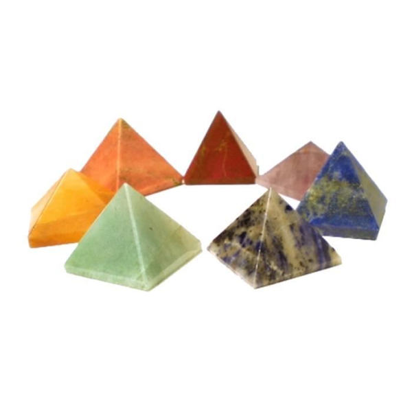 Set med 7 pyramidalstenar - Chakra