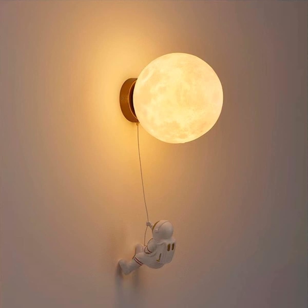 Vägglampa för inomhus (vit), modern vägglampa 15 cm, LED-vägglampa för mån och astronautdesign, vägglampa för inomhus för barn i sovrummet