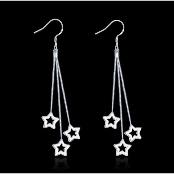 Långa silverörhängen med 3 hängen stjärnor och silverkedja