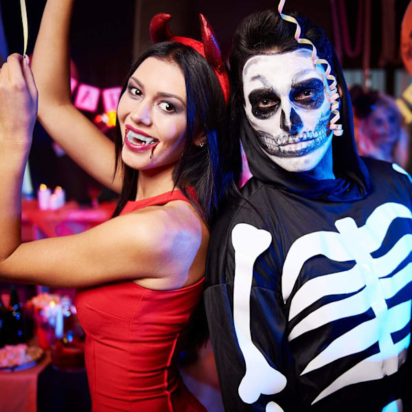 12 kpl Halloween Muoviset Vampyyrihampaat Valkoiset Hampaat Hirvittävät Halloween Ihmissusi Zombihampaat Halloween Cosplay Juhlakoriste