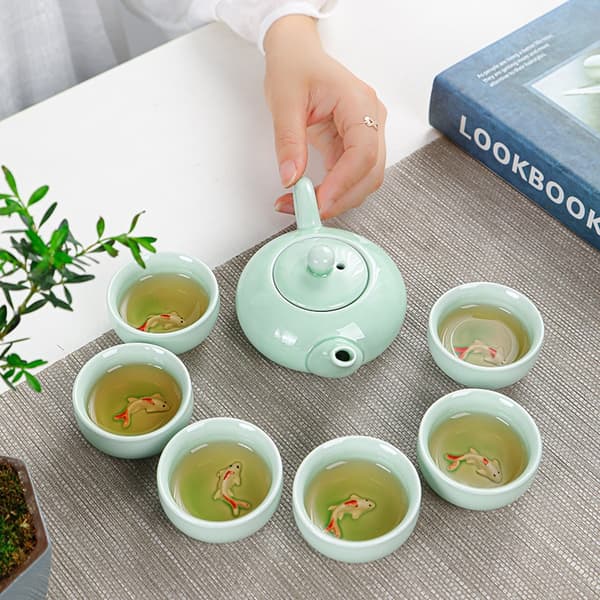 Celadon Fisk Te sæt - 1 Tekande med 6 kopper, Perfekt gave til hjem og forretning, Elegant keramisk te sæt