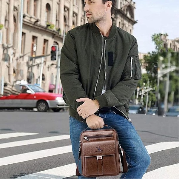 Herrmodell Väska Herr Axelväska Läder Handväskor Herr Arbete Axelväska Retro Vattentät Axelväska för Business Casual Messenger Liten dark brown