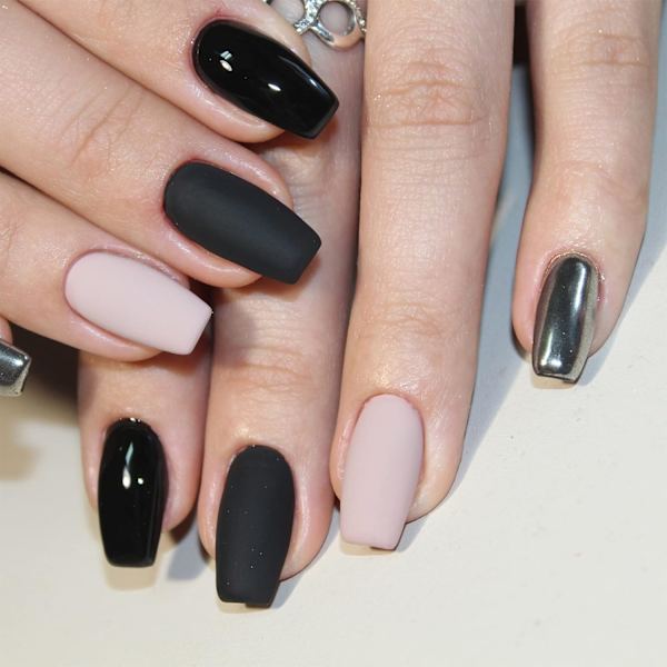 Klar nageltips, 240 stycken i en låda Fransk stil full och halv-stick förlängda naglar falska naglar nagelbitar färdiga produkter