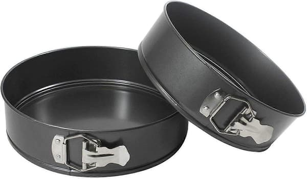 Sett med 2 runde kakeformer 23 cm non-stick springform med avtakbar bunn bakebrett