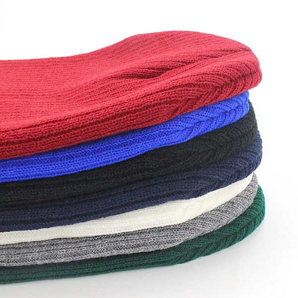 Strikket Lue Høst/Vinter 1 stk black