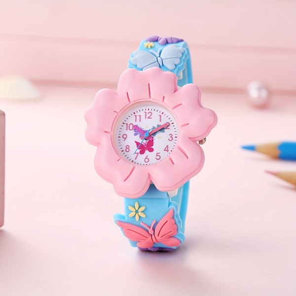 Yndigt Pigeur med 3D Blomst & Sommerfugl Tegneserie - Blød PVC, Hudvenlig Silikone Rem, Quartz Urværk, Ikke-Vandtæt, Blå pink