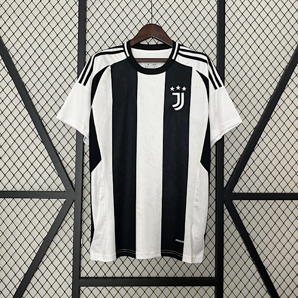 Juventus kortärmad fotbollströja säsong 2425 Snabbtorkande andningsbar sportkläder Home M