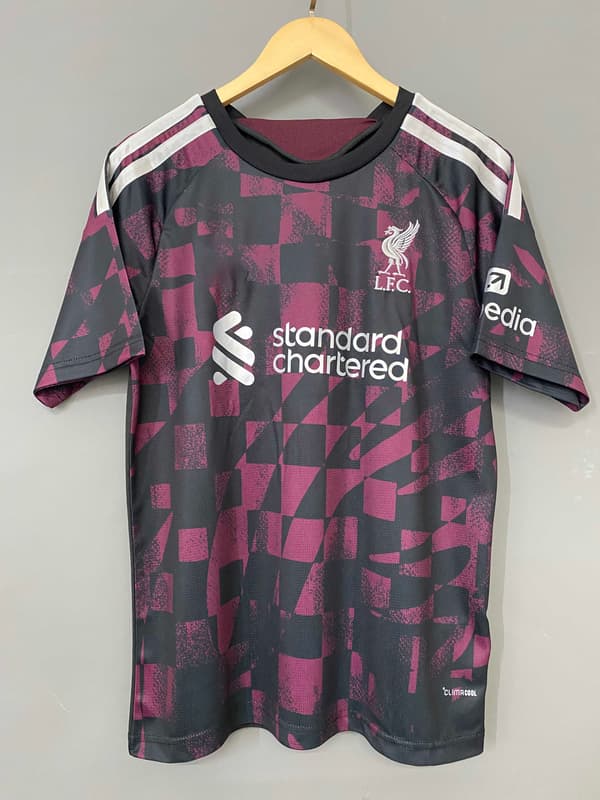 26-27 Liverpool Bortafotbollströja Träningströja, S-XXL Away M
