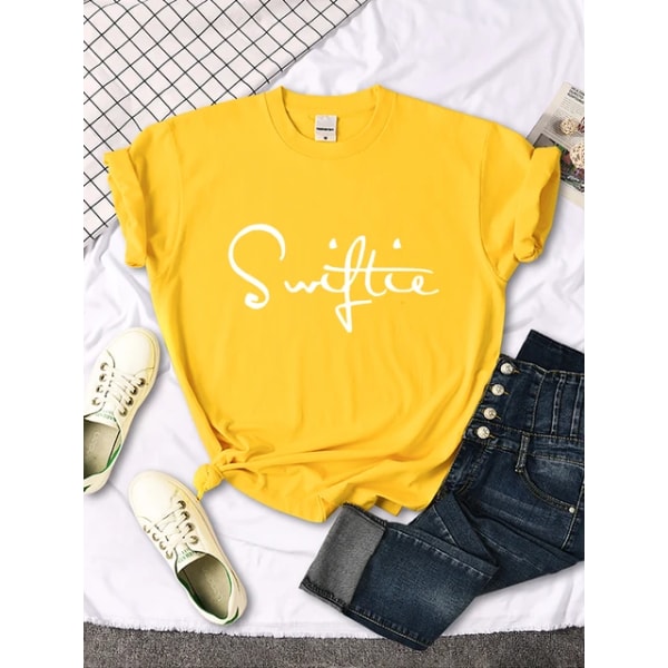 Swiftie Retro Y2K Morsom Trykk T-skjorte Dame Sommer Mote Tee Topp Sport Casual Topper Klær Gate Personlighet T-skjorte Yellow S