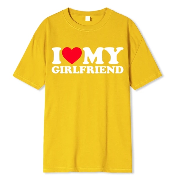 Jag älskar min pojkvän Kläder Jag älskar min flickvän T-shirt Män Så snälla håll dig borta från mig Roliga BF GF Saying Quote Present Tee Tops Yellow-JIT037 XL