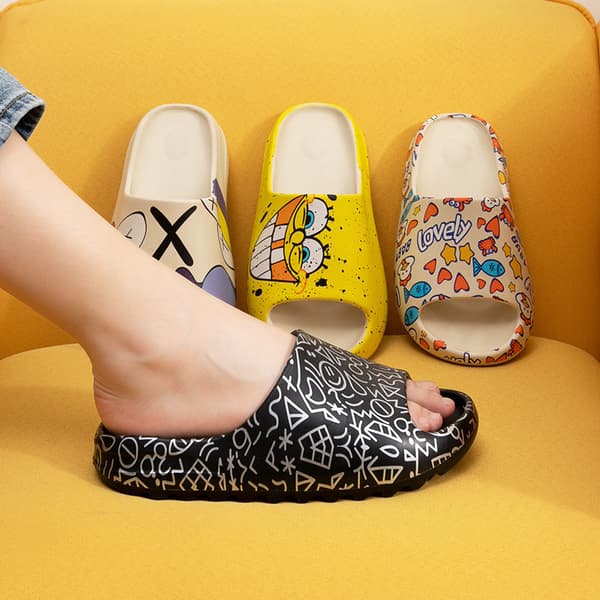 Tjockbottnade tofflor Par Svampbob Sandaler Barn White 40-41