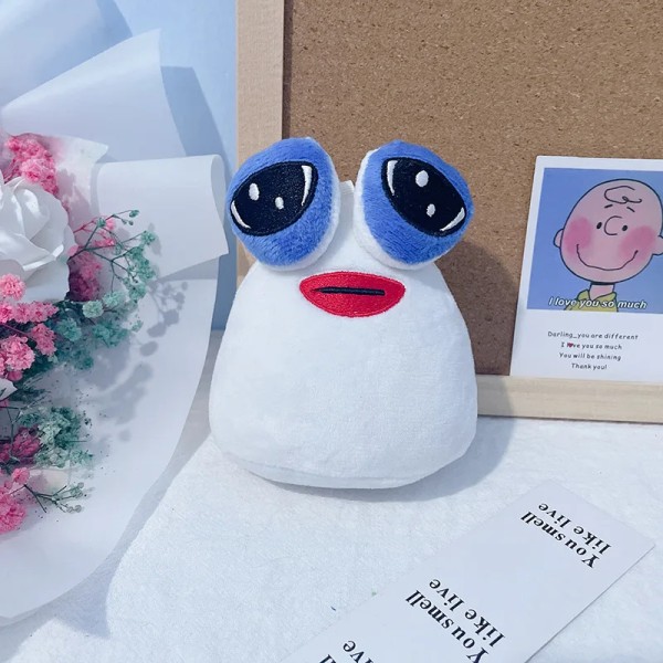 My Pet Alien Pou Plushie-avaimenperät Piirros Anime-hahmot Reppujen riipukset Laukut Tarvikkeet Lasten Syntymäpäivälahjat Plushies Keychain-4