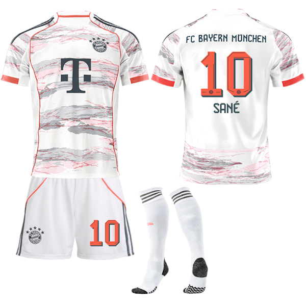 25-26 FC Bayern München Bortatröja NO.10 SANE Set Barn Vuxen Fotbollsutrustning med Strumpor NO.10 28