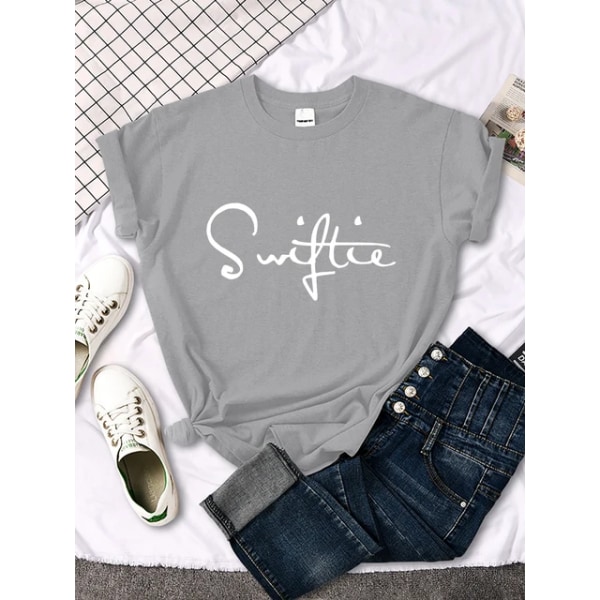 Swiftie Retro Y2K Sjov Print T-Shirt Kvinde Sommer Mode Tee Top Sport Casual Tops Tøj Gade Personlighed T-Shirt Gray L