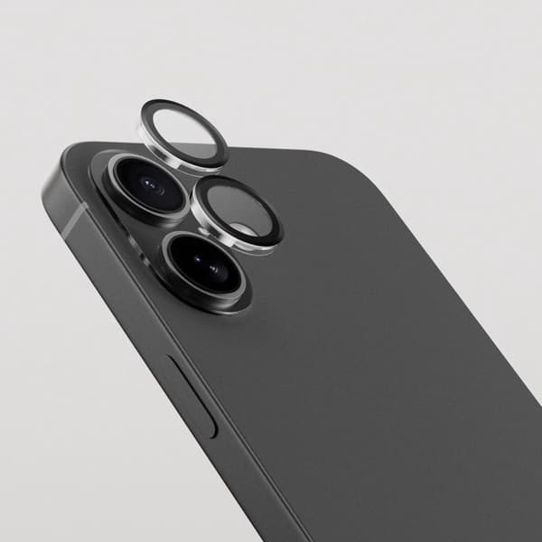 SiGN Lens protector in tempered glass for iPhone 17/16 - Black/transparent