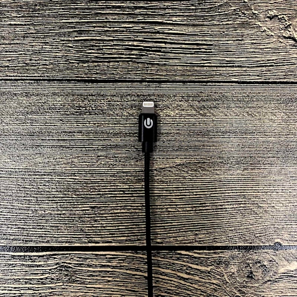Lightning till 3,5mm Adapter med Ljudkontroll