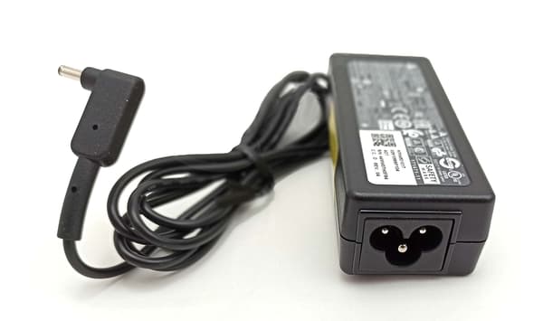 Acer AC Adapter 19V, 45W, 100-240V, 50-60Hz