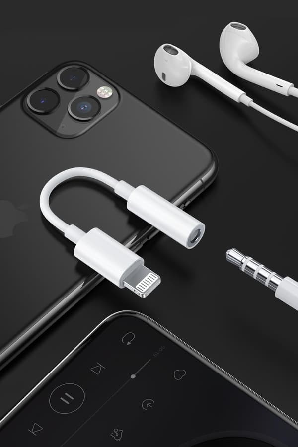 SiGN Lightning till 3.5mm AUX Adapter - Vit Svart