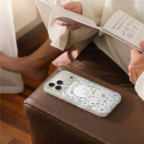 Flower Series MagSafe Case - iPhone 17 Pro Max Lavender Blooms