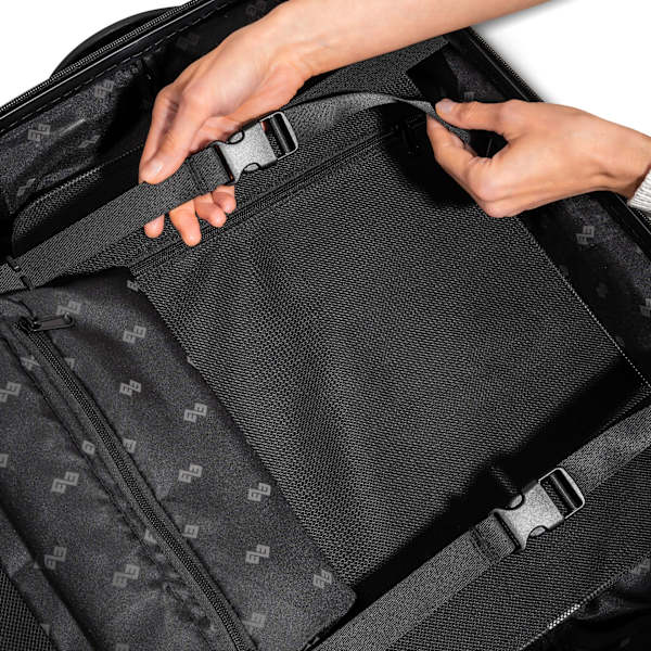 Eternitive E+ kabinväska med powerbank TSA fingeravtryckslås / svart färg / 360° svängbara hjul