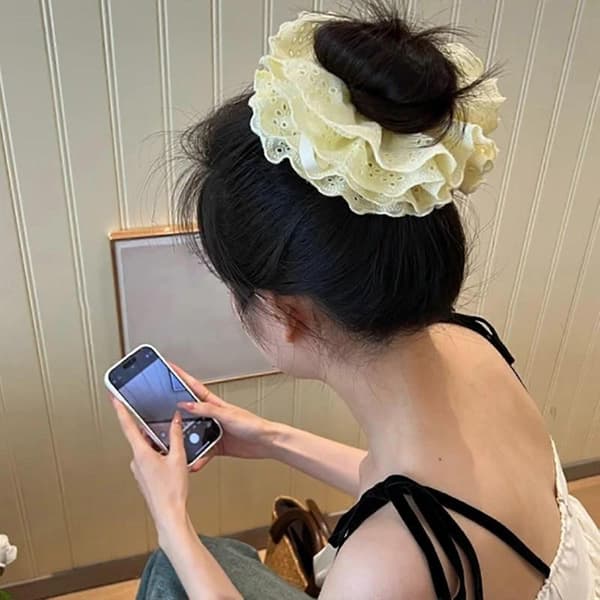 Lacy Hårelastik Scrunchies Multi Layer Franske Hårringe Til Elegante Opsætninger Velegnet Til Langt Hår White drawstring