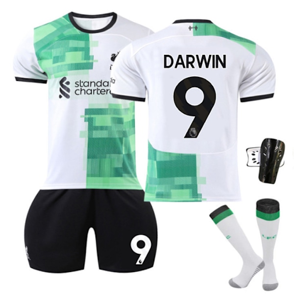 2324 Liverpool grön bortaställ DARWIN fotbollströja B 22(120-130cm)